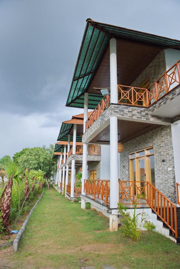 Wild Rose Resort & Spa Pushkar Eksteriør billede